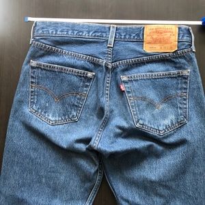Vintage Levi’s 501xx button fly jeans 30x32 Sexy!!